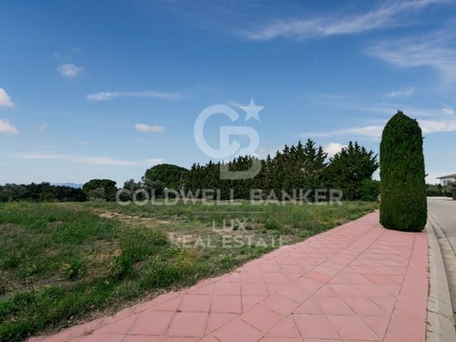 3 makuuhuone Huvila myytävänä paikassa Peralada mukana uima-altaan 
autotalli - 900 000 € (Ref: 8756231)