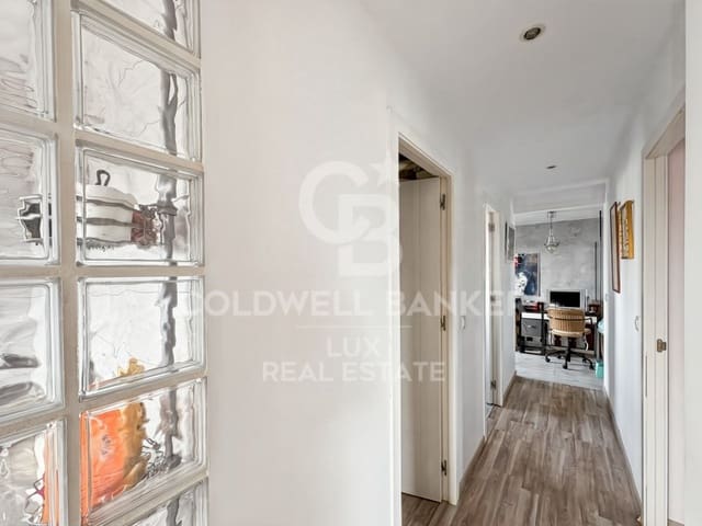 4 chambre Villa/Maison à vendre à Empuriabrava, Castelló d'Empúries avec piscine garage - 795 000 € (Ref: 8757914)