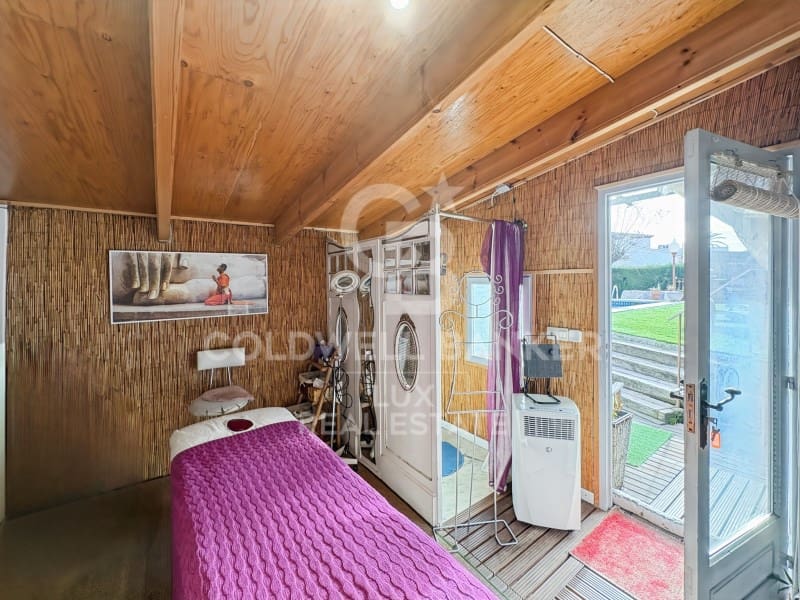 4 chambre Villa/Maison à vendre à Empuriabrava avec piscine garage - 795 000 € (Ref: 8757914)