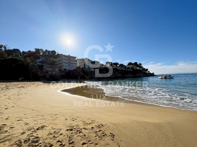 4 bedroom Villa for sale in Roses - € 620,000 (Ref: 8760025)