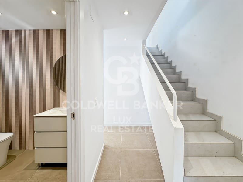 4 bedroom Villa for sale in Roses - € 620,000 (Ref: 8760025)