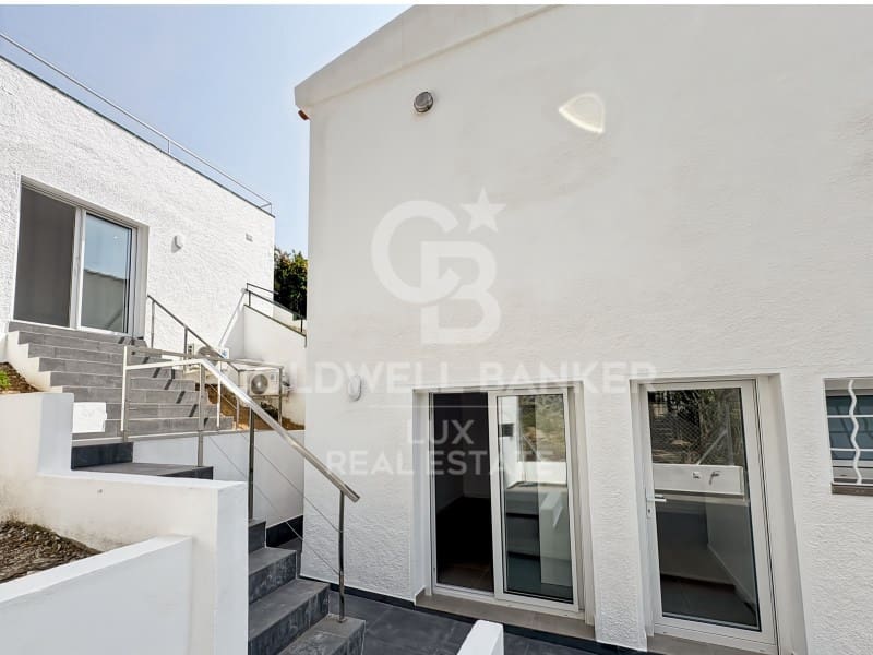 4 bedroom Villa for sale in Roses - € 620,000 (Ref: 8760025)