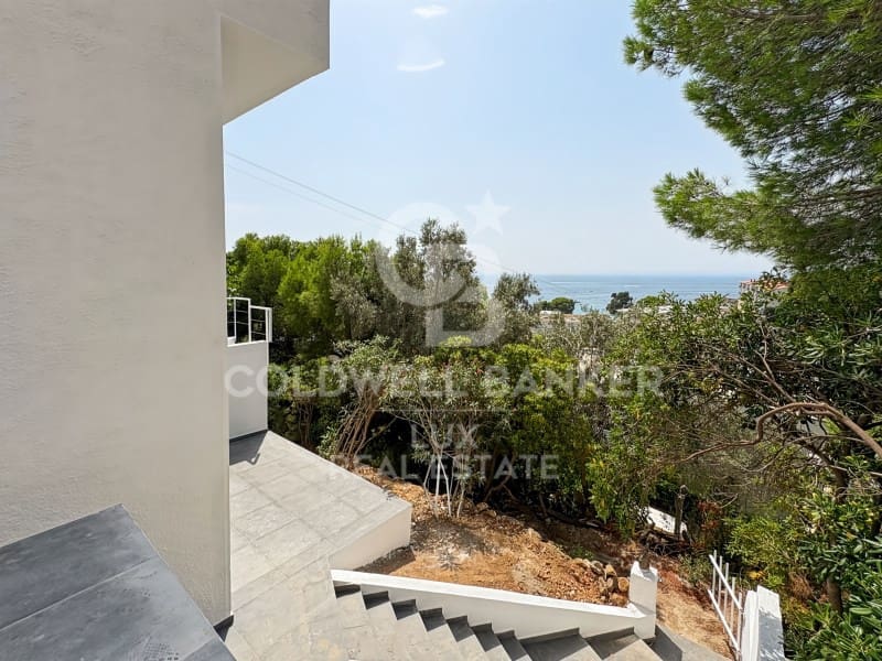 4 bedroom Villa for sale in Roses - € 620,000 (Ref: 8760025)
