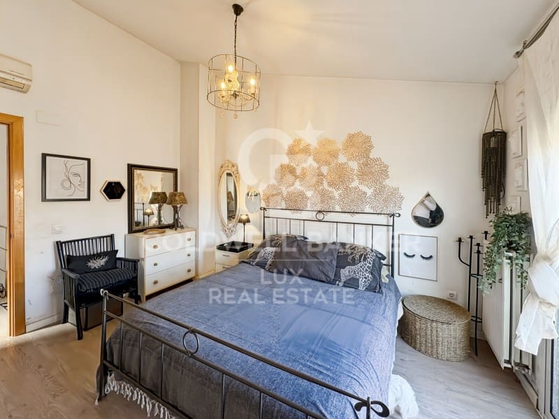 4 sypialnia Willa na sprzedaż w Empuriabrava z garażem - 330 000 € (Ref: 8764963)