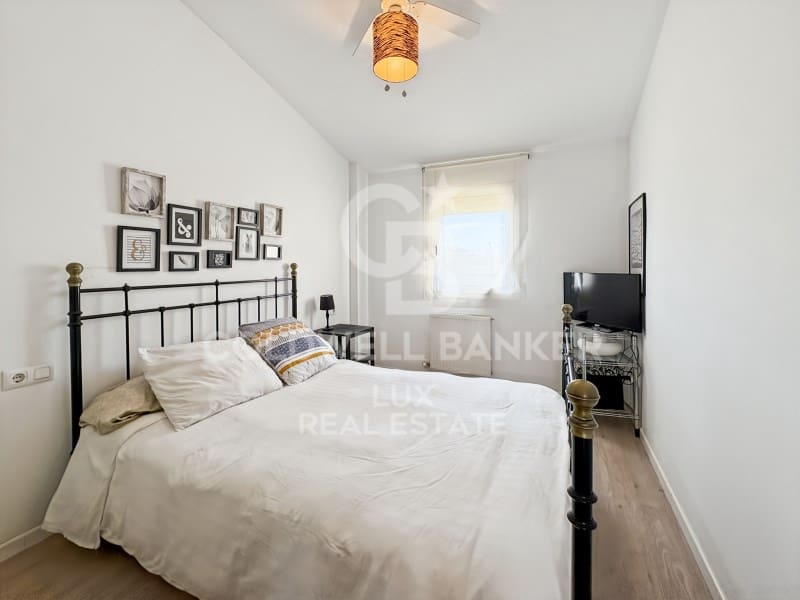 4 sypialnia Willa na sprzedaż w Empuriabrava z garażem - 330 000 € (Ref: 8764963)