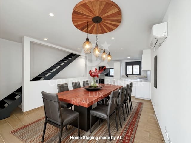 4 chambre Villa/Maison à vendre à Empuriabrava, Castelló d'Empúries avec garage - 639 000 € (Ref: 8786410)