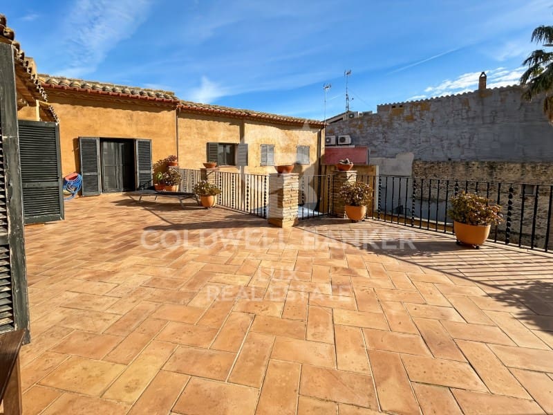 7 chambre Maison de Ville à vendre à Castello d'Empuries avec garage - 1 250 000 € (Ref: 8812393)