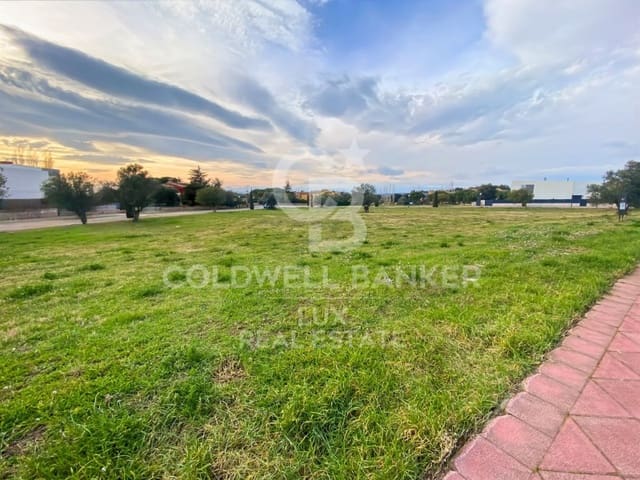 Building Plot for sale in Peralada - € 1,258,840 (Ref: 8813874)