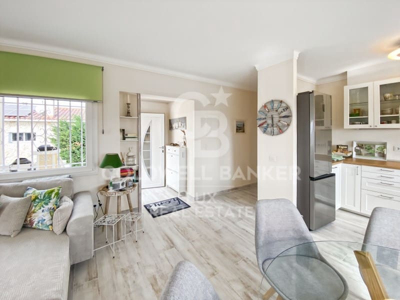 3 bedroom Villa for sale in Palau-saverdera with pool garage - € 750,000 (Ref: 8850314)