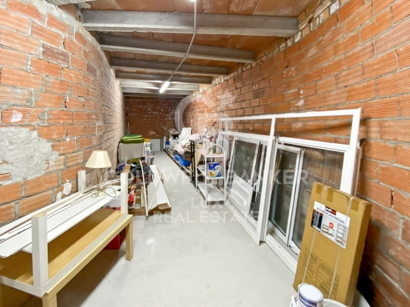 3 bedroom Villa for sale in Palau-saverdera with pool garage - € 750,000 (Ref: 8850314)