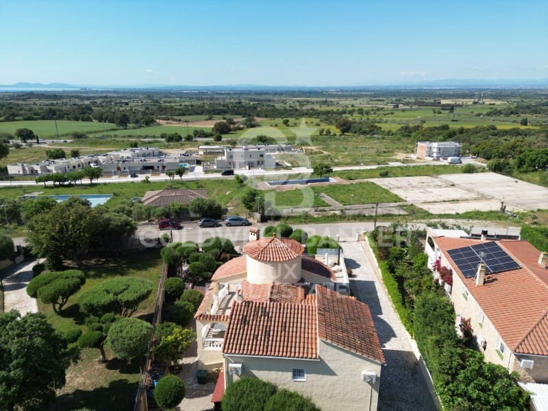 3 bedroom Villa for sale in Palau-saverdera with pool garage - € 750,000 (Ref: 8850314)