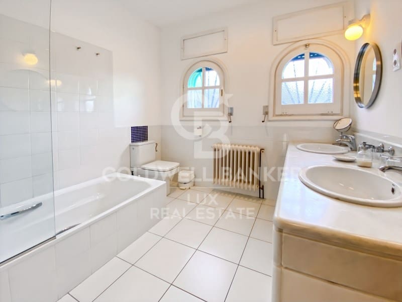 7 chambre Villa/Maison à vendre à Pau avec piscine garage - 695 000 € (Ref: 8874824)