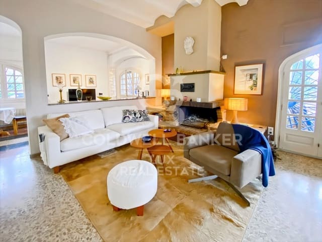 7 bedroom Villa for sale in Pau with pool garage - € 695,000 (Ref: 8874824)