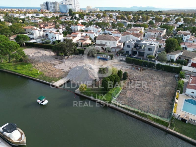Byggegrund til salg i Empuriabrava - € 750.000 (Ref: 8874825)