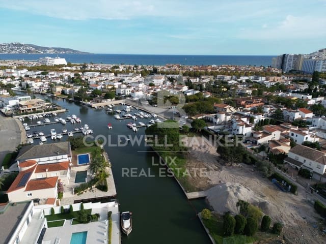Tomt till salu i Empuriabrava, Castelló d'Empúries - 750 000 € (Ref: 8874825)