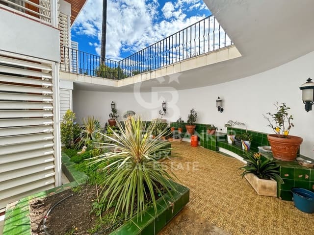 6 soverom Villa til salgs i Roses med svømmebasseng - € 1 450 000 (Ref: 8918224)