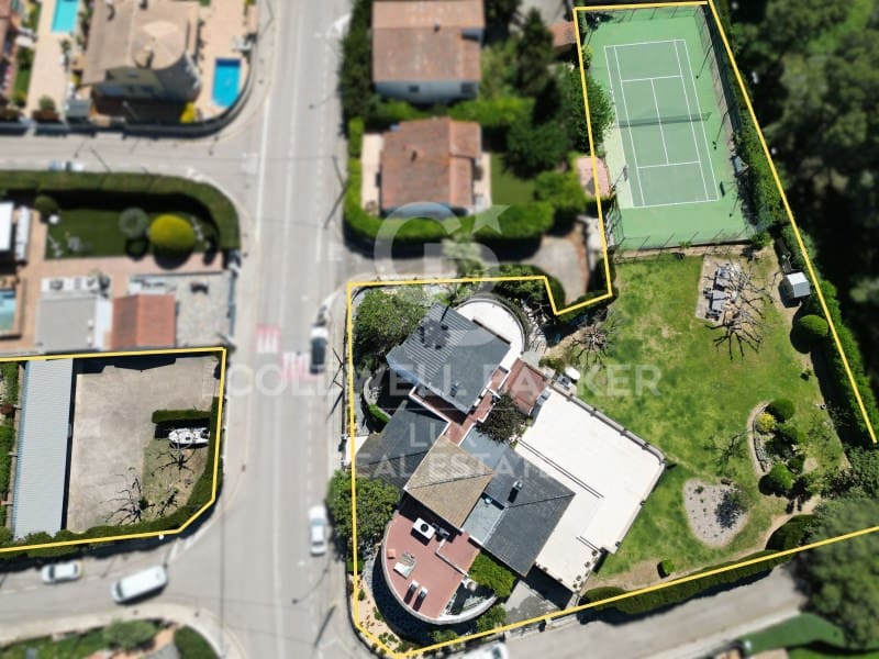 6 sypialnia Willa na sprzedaż w Roses z basenem garażem - 1 930 000 € (Ref: 8935426)