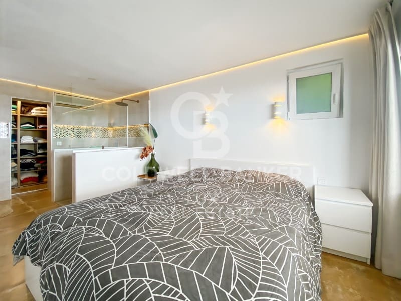 4 soveværelse Villa til salg i Roses med swimmingpool - € 759.000 (Ref: 8952785)