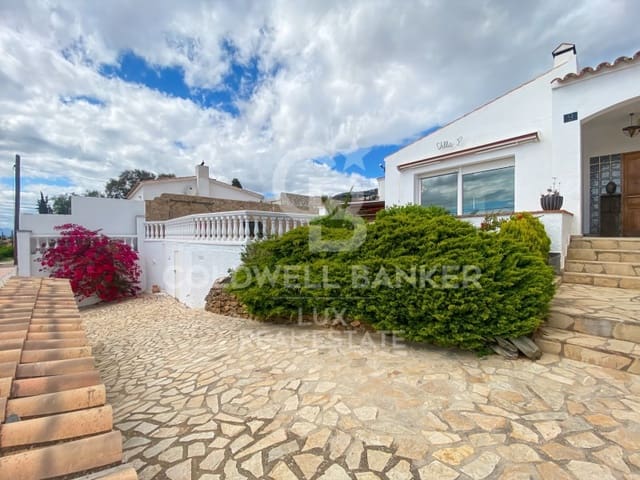 4 soverom Villa til salgs i El Mas Fumats, Roses med svømmebasseng - € 759 000 (Ref: 8952785)