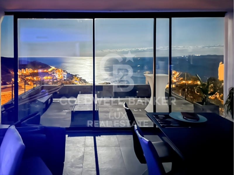 3 sypialnia Willa na sprzedaż w Roses z basenem garażem - 995 000 € (Ref: 8961952)