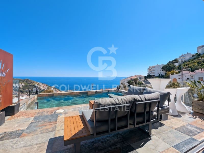 3 sypialnia Willa na sprzedaż w Roses z basenem garażem - 995 000 € (Ref: 8961952)