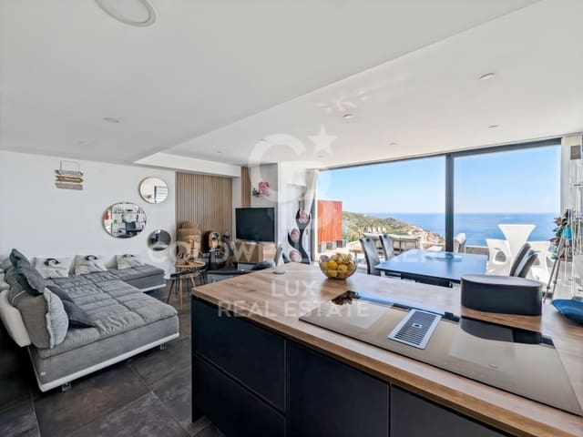 Chalet de 3 habitaciones en Roses en venta con piscina garaje - 995.000 € (Ref: 8961952)