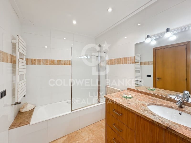 4 Zimmer Villa zu verkaufen in Empuriabrava mit Pool Garage - 820.000 € (Ref: 8962562)