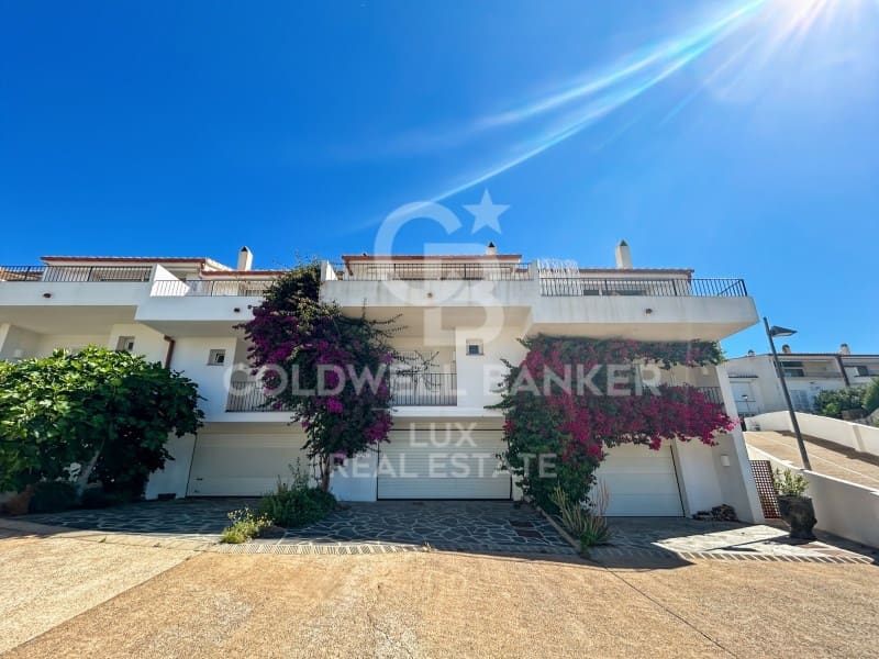 4 sovrum Villa till salu i Cadaques med garage - 1 600 000 € (Ref: 8994130)