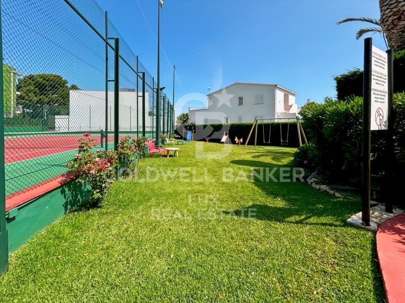 Hotel til salg i Llanca med swimmingpool garage - € 7.200.000 (Ref: 9060482)