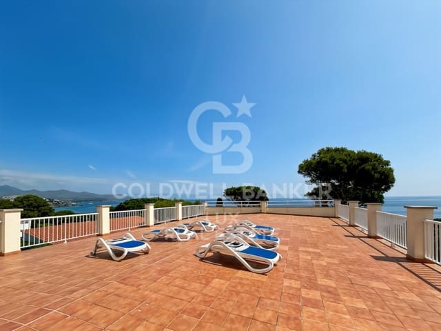 Hotel te koop in Llançà met zwembad garage - € 6.800.000 (Ref: 9060482)