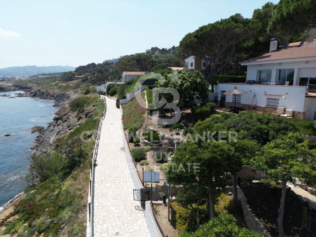 Hotel te koop in Llançà met zwembad garage - € 6.800.000 (Ref: 9060482)