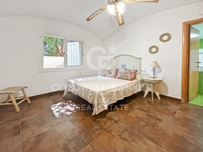 7 Zimmer Villa zu verkaufen in Llanca mit Pool - 1.200.000 € (Ref: 9114351)