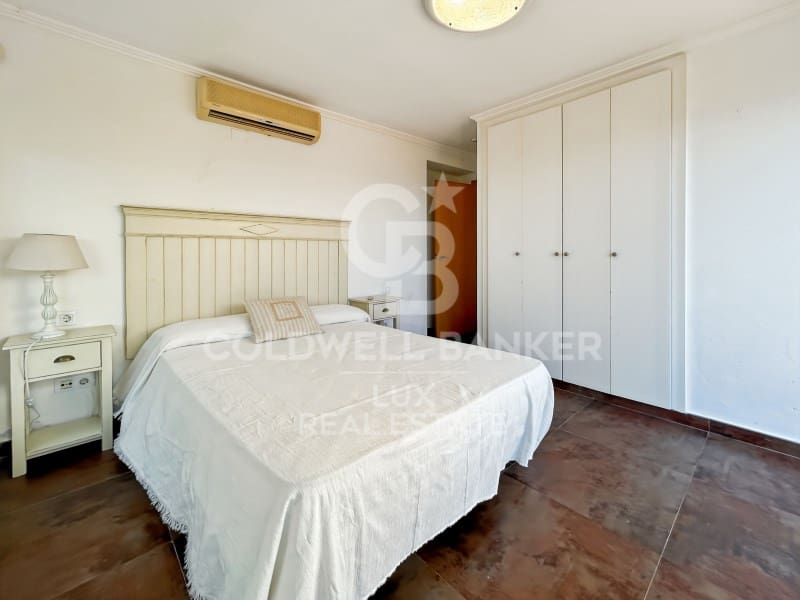 7 Zimmer Villa zu verkaufen in Llanca mit Pool - 1.200.000 € (Ref: 9114351)