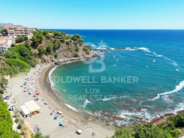 7 bedroom Villa for sale in Llançà with pool - € 1,200,000 (Ref: 9114351)