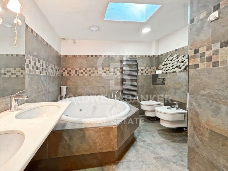 7 Zimmer Villa zu verkaufen in Llanca mit Pool - 1.200.000 € (Ref: 9114351)