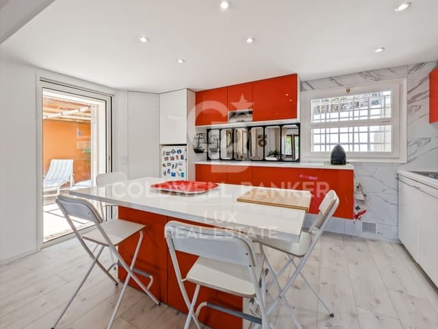 2 soverom Villa til salgs i Roses med garasje - € 490 000 (Ref: 9114352)