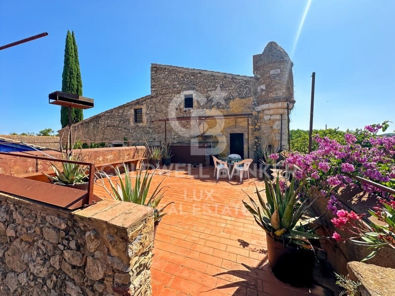 Finca/Landehus til salg i L'Escala - € 1.500.000 (Ref: 9156140)