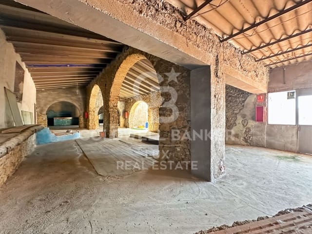 Finca/Landehus til salg i L'Escala - € 1.500.000 (Ref: 9156140)