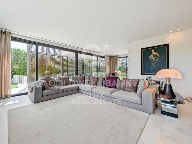 4 bedroom Villa for sale in Peralada with pool garage - € 1,050,000 (Ref: 9159902)