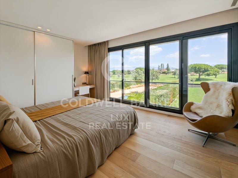 4 bedroom Villa for sale in Peralada with pool garage - € 1,050,000 (Ref: 9159902)