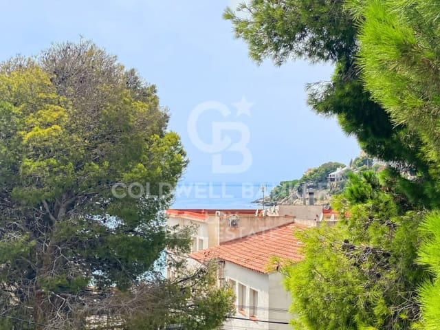 4 sypialnia Willa na sprzedaż w Roses z garażem - 569 000 € (Ref: 9192721)