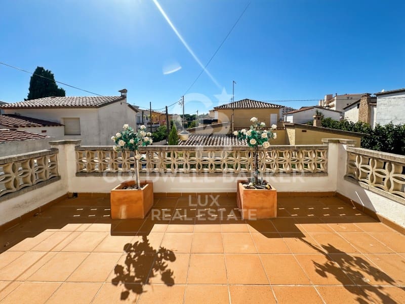 4 Zimmer Villa zu verkaufen in L'Escala - 399.000 € (Ref: 9218606)