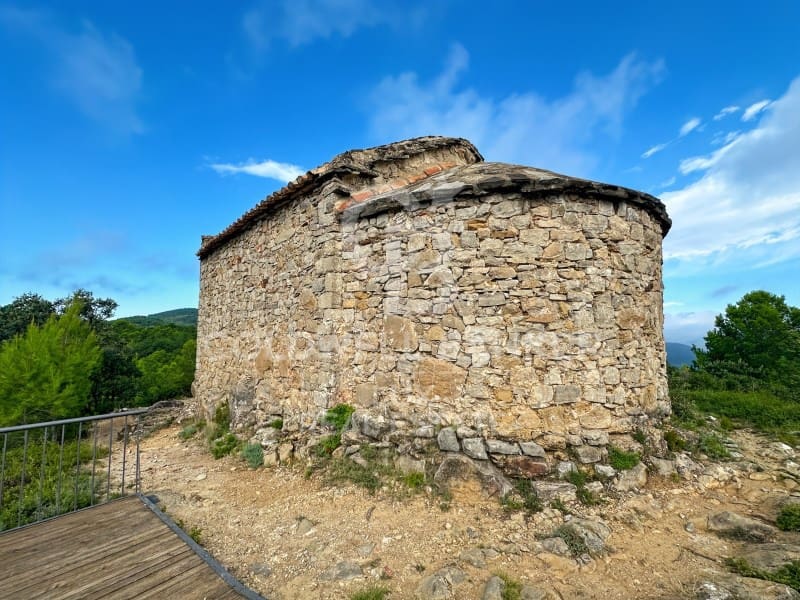 Grunde uden byggetilladelser til salg i Sant Llorenc de la Muga - € 1.600.000 (Ref: 9239846)