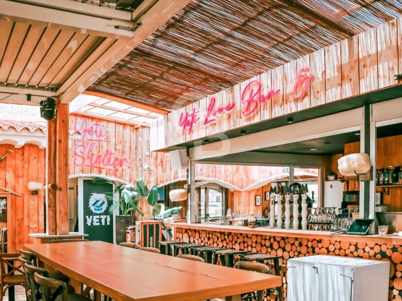 Restaurant/Bar til salg i Empuriabrava - € 945.000 (Ref: 9243560)