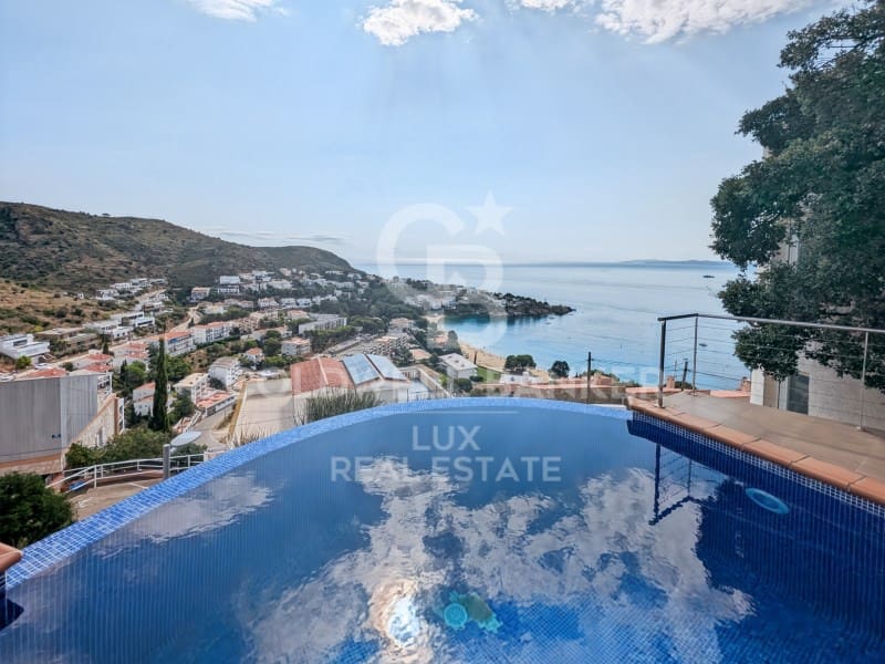 4 sypialnia Willa na sprzedaż w Roses z basenem - 589 000 € (Ref: 9243562)