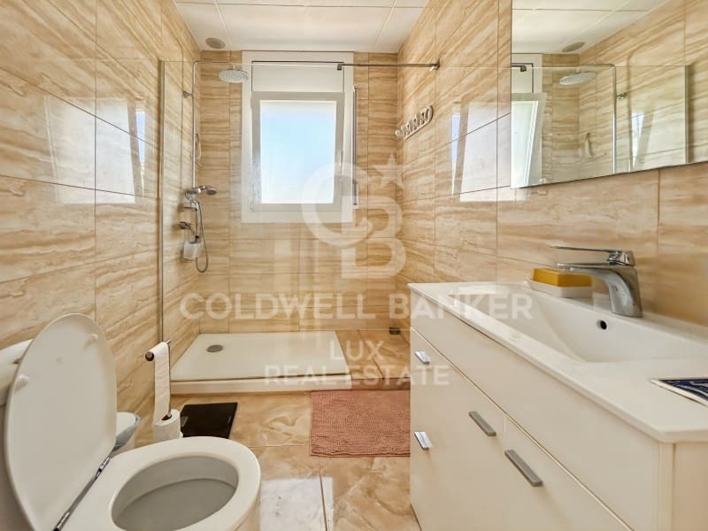 4 Zimmer Villa zu verkaufen in Empuriabrava mit Pool Garage - 650.000 € (Ref: 9276559)