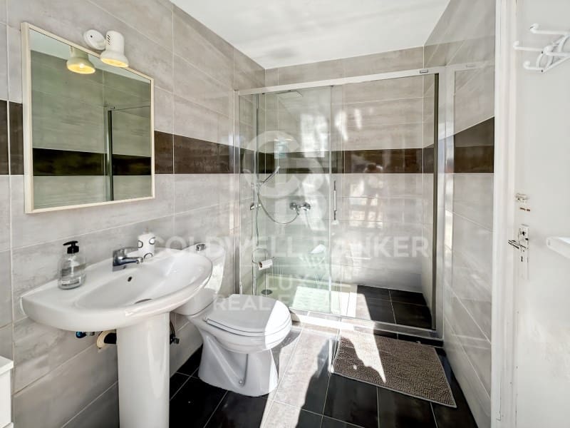 4 Zimmer Villa zu verkaufen in Empuriabrava mit Pool Garage - 650.000 € (Ref: 9276559)