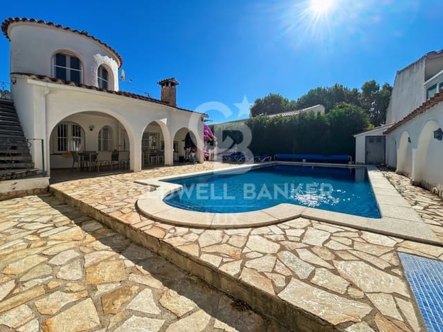 4 Zimmer Villa zu verkaufen in Empuriabrava, Castelló d'Empúries mit Pool Garage - 650.000 € (Ref: 9276559)