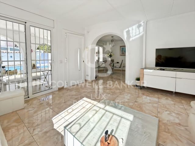 4 Zimmer Villa zu verkaufen in Empuriabrava, Castelló d'Empúries mit Pool Garage - 650.000 € (Ref: 9276559)