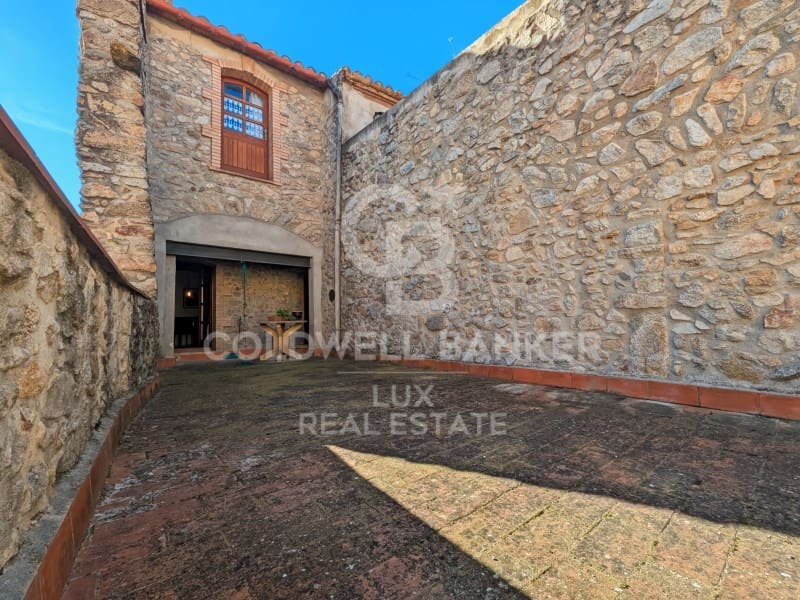 3 slaapkamer Huis te koop in Agullana - € 525.000 (Ref: 9285078)